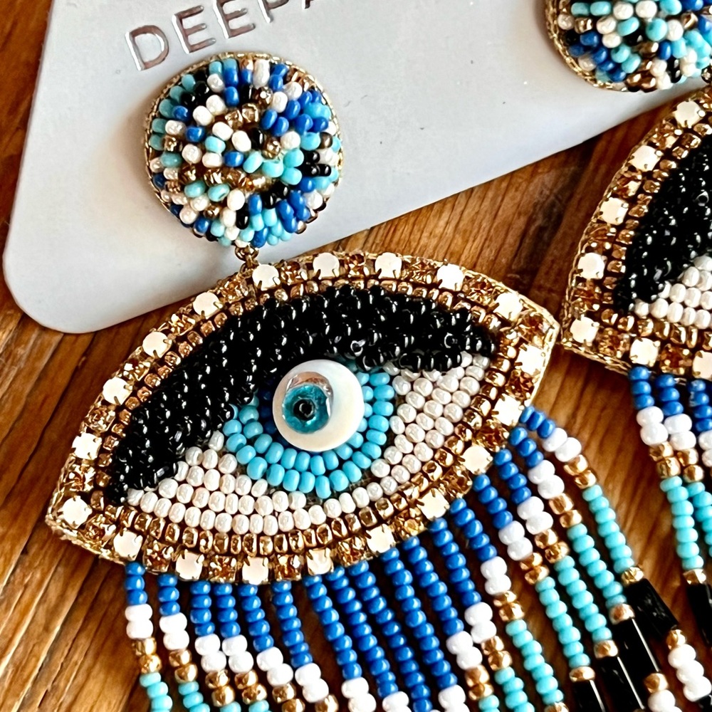 NWT Deepa Gurnani Beaded Fringe Chandeliers - Picture 10 of 16